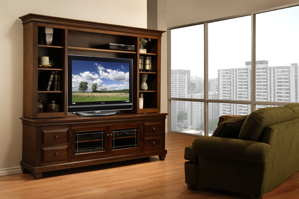 Florentino 84" TV Console with Hutch